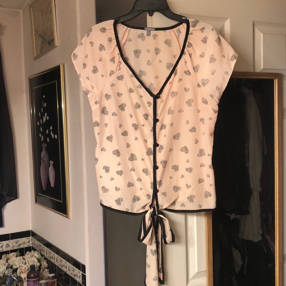 Charlotte Russe cap sleeve tie top sz L